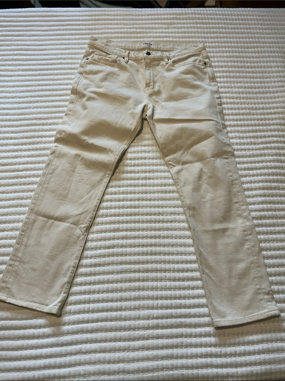 Frame Denim Slim Jeans in Cream